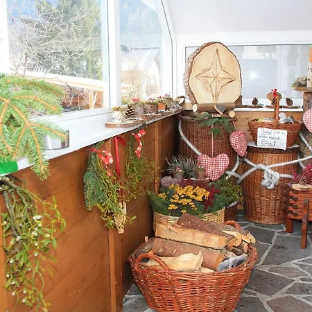 Edith Apartment